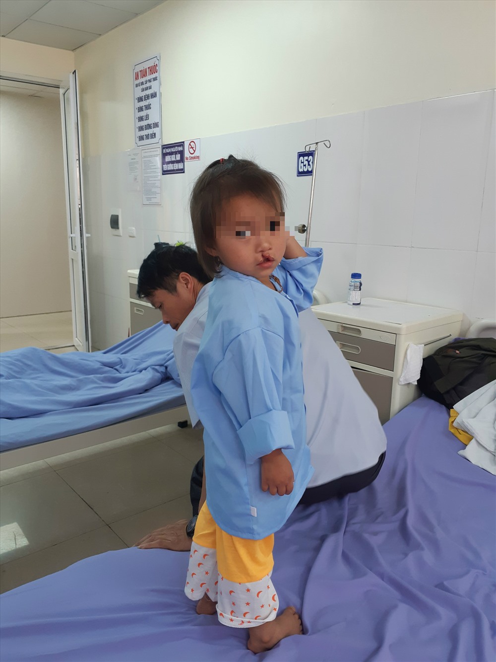 Hình ảnh các bé khuyết tật khe hở môi vòm miệng được phẫu thuật trong tháng này. Ảnh: Thùy Linh