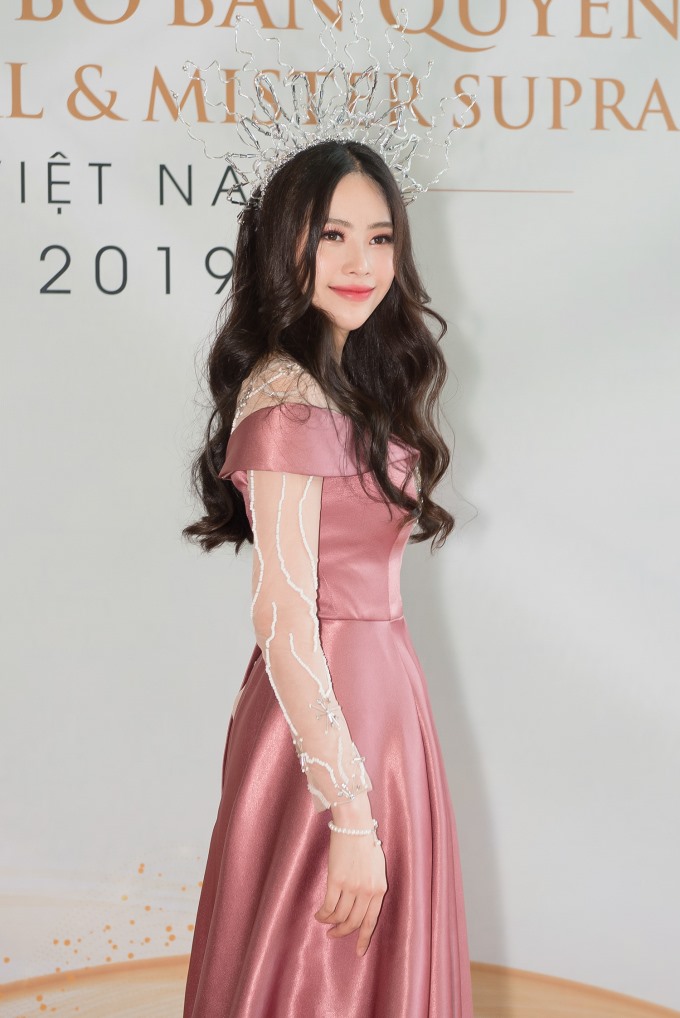 Hoa hậu Nam Em đã có mặt tại lễ công bố bản quyền Miss Supranational & Mister Supranational Việt Nam 2019 tại TP.HCM