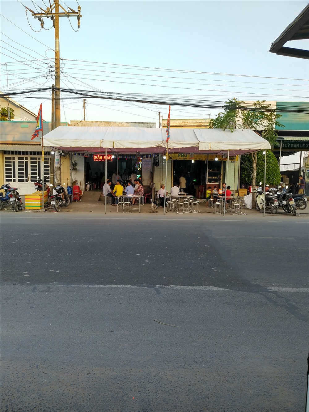 Đám tang anh Võ Tấn Hội.