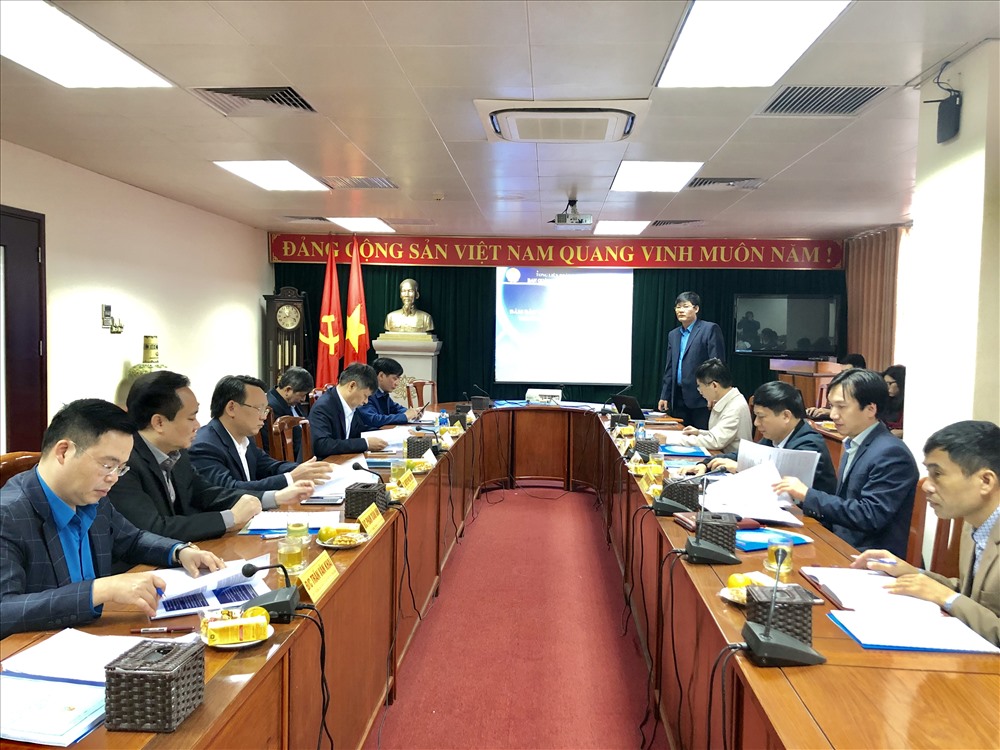 Quang cảnh buổi thi tuyển chức danh Phó Ban Quản lý thiết chế Công đoàn. Ảnh: H.A
