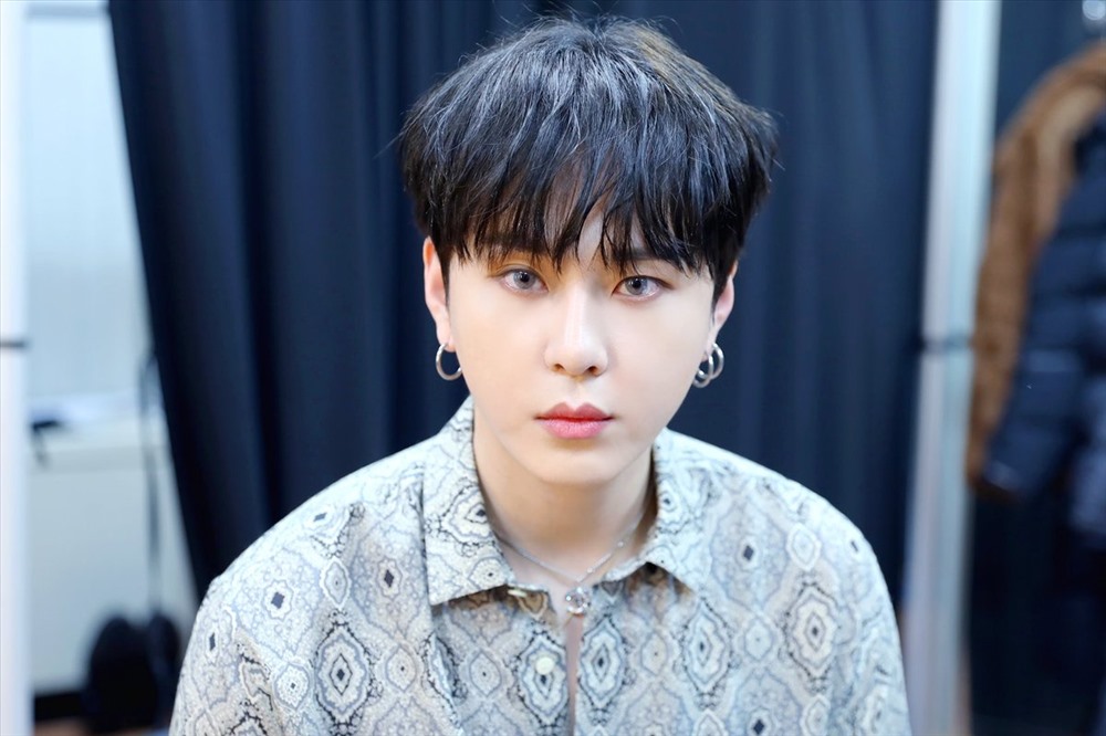Junhyung thừa nhận xem clip do Jung Joon Young quay lén, chính thức rút khỏi HIGHLIGHT.