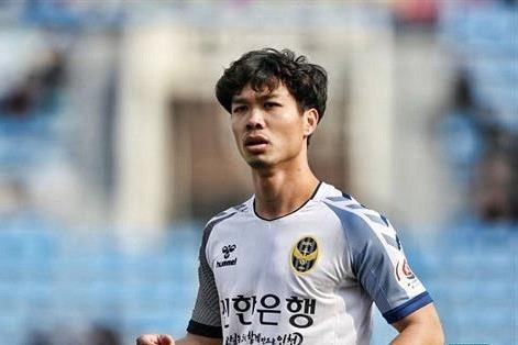 Công Phượng vẫn chưa nhận được sự tin tưởng (Ảnh: K-League)