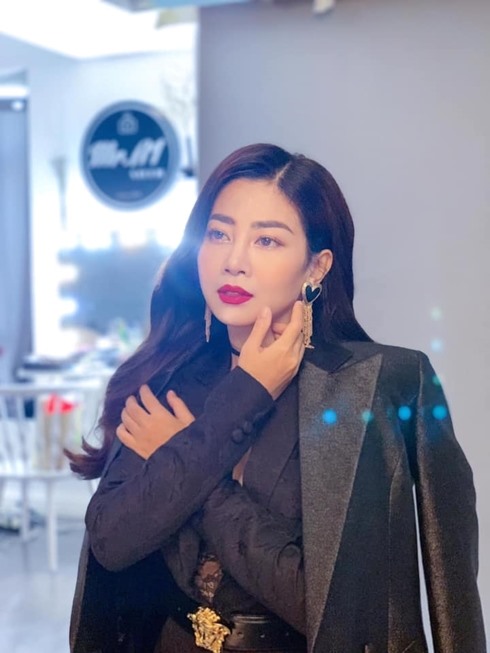 Hình ảnh mới nhất của Mai Phương khiến khán giả bất ngờ. Ảnh: FBNV.