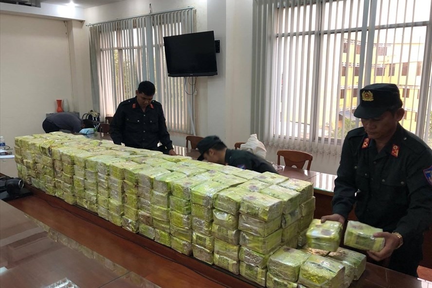 Tang vật 300kg ma tuý bị phát hiện tại TP. HCM.