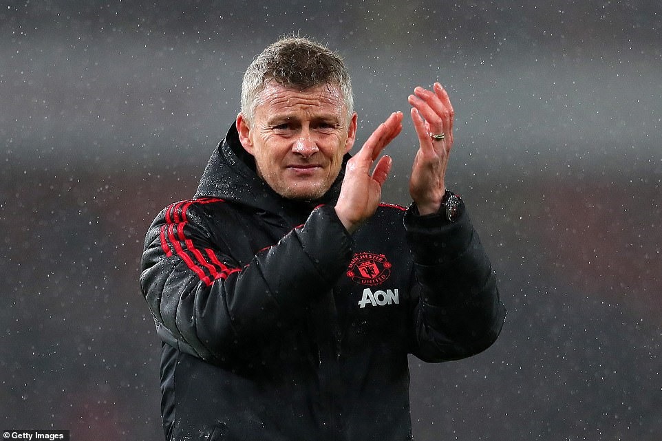 HLV Solskjaer nhận được nhiều sự ủng hộ của các học trò thời gian qua. Ảnh: Getty Images.