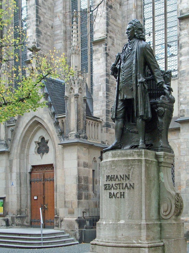 Tượng Bach ở Leipzig.