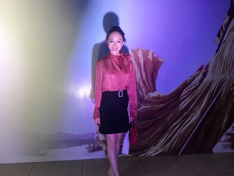 Trương Hồ Phương Nga cười rạng rỡ trong một sự kiện.