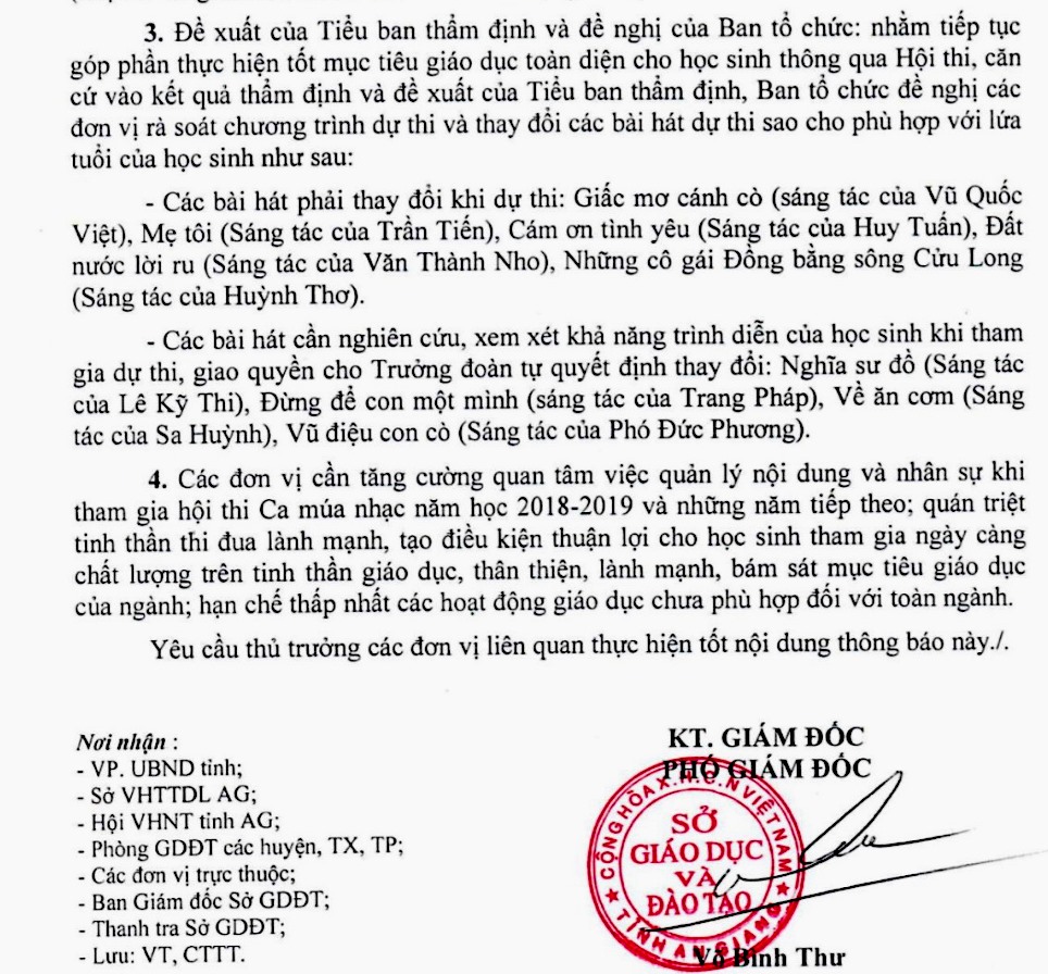 Thông báo “hạn chế” bài hát của Phó GĐ Sở GD ĐT An Giang Võ Bình Thư. Ảnh: Lục Tùng