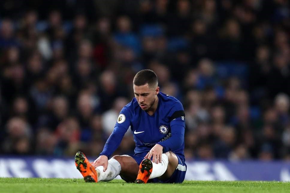 Eden Hazard lấp lửng khi được hỏi về tương lại tại Chelsea. Ảnh: Catherine Ivill/Getty.