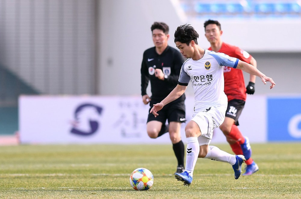 Công Phượng đã ra sân 2 trận cho Incheon United từ ghế dự bị. Ảnh IUFC