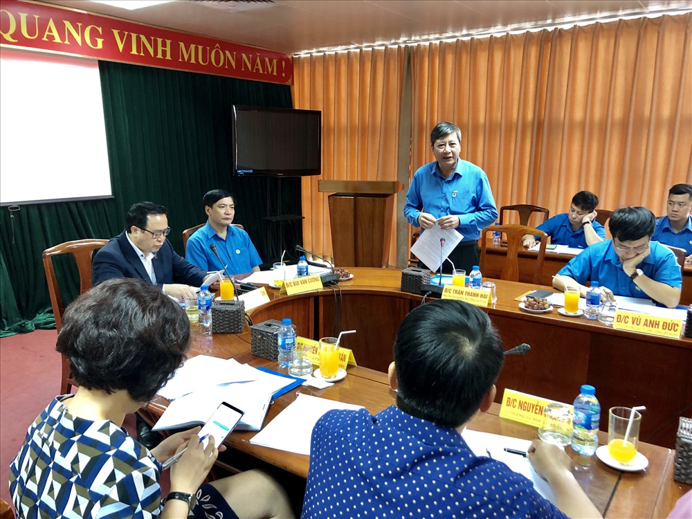 Đồng chí Trần Thanh Hải phát biểu tại buổi làm việc. Ảnh: H.A