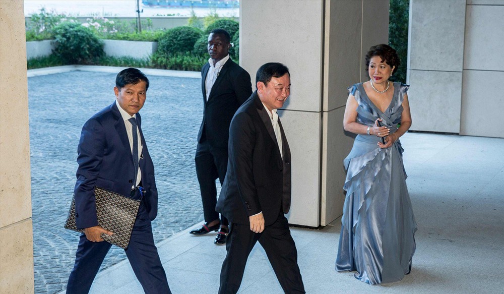 Công chúa Thái Lan Ubolratana Mahidol, ông Thaksin Shinawatra và bà Yingluck Shinawatra có mặt trong đám cưới ở Hong Kong tối 22.3. Ảnh: SCMP, Khaosod.