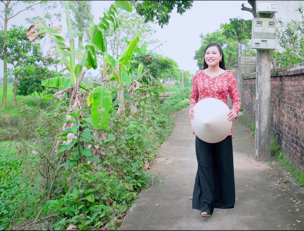 Nghệ sĩ Bùi Thúy.