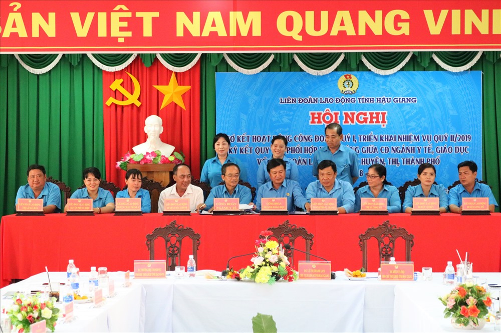 Các đơn vị ký kết. Ảnh: M.T