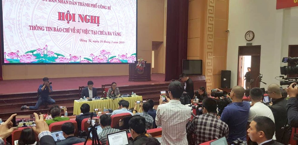 Quang cảnh buổi họp báo.