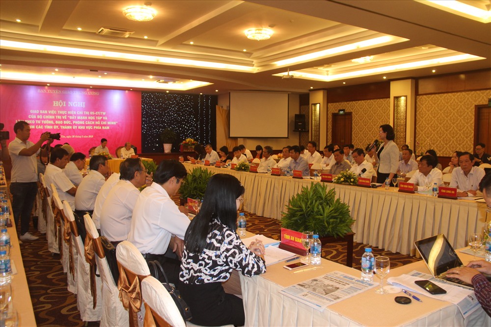 Đại biểu phát biểu tại hội nghị