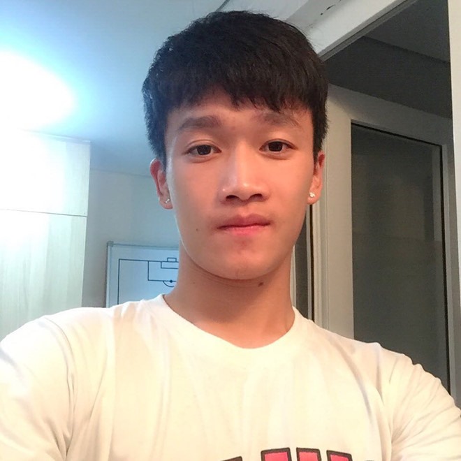 Vẻ điển trai của Hoàng Đức.