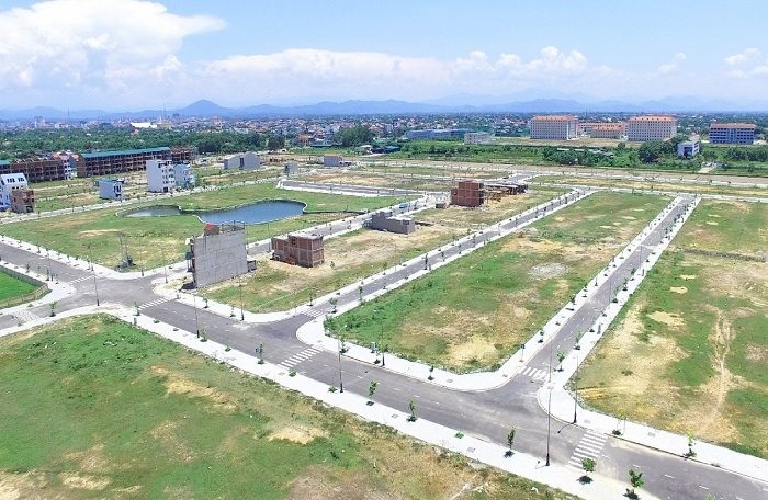 Nhà đầu tư cần cẩn trọng khi bỏ vốn trong thời điểm “sốt” đất.
