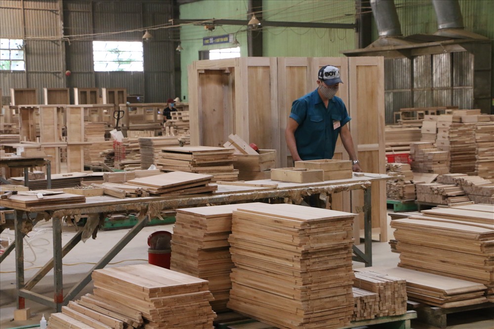 Việt Nam phấn đấu đạt kim ngạch XK gỗ 11 tỉ năm 2019. Ảnh: Q.Hương