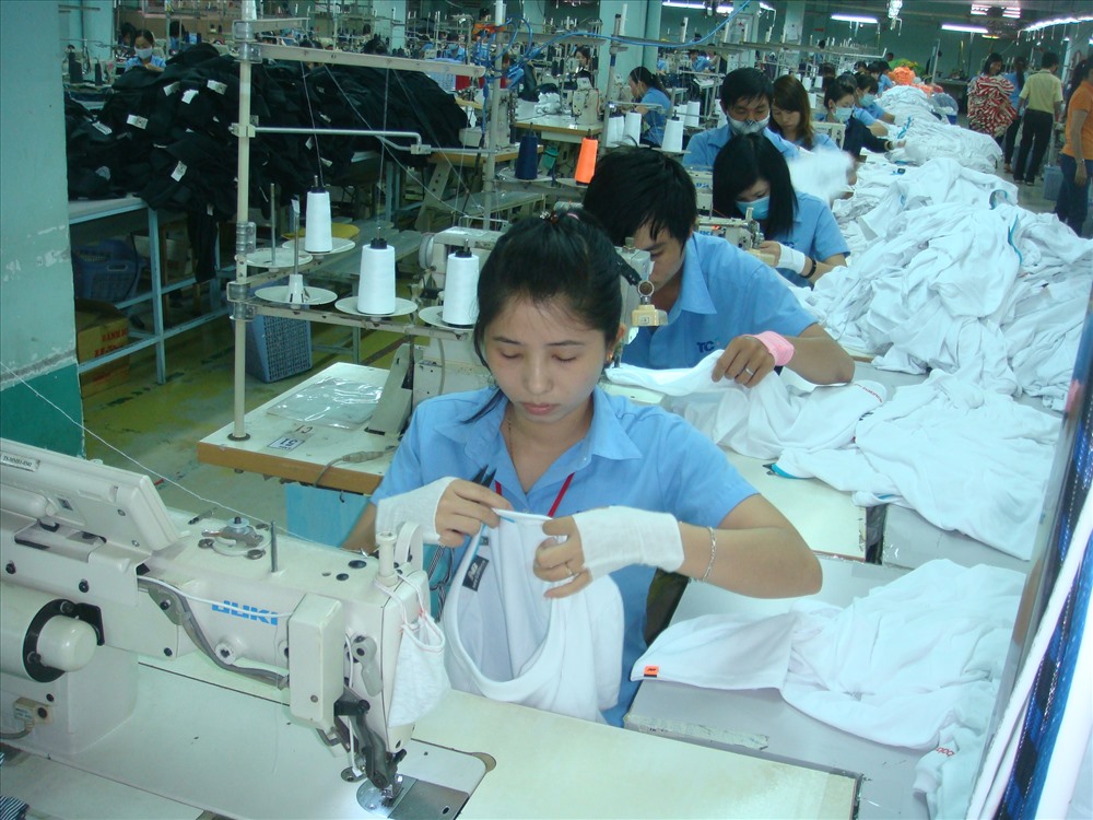 Giải thưởng Nguyễn Thị Sen sẽ được CĐ Dệt May trao tặng hàng năm cho những CNVCLĐ có thành tích xuất sắc. Ảnh Đức Long
