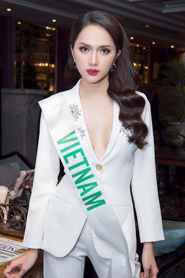 Hương Giang xuất sắc đăng quang Hoa hậu chuyển giới Quốc tế 2018.