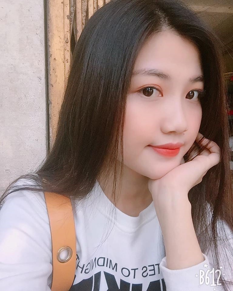 Nữ diễn viên Lương Thanh có ngoại hình, phong cách dễ thương, ngọt ngào ngoài đời.