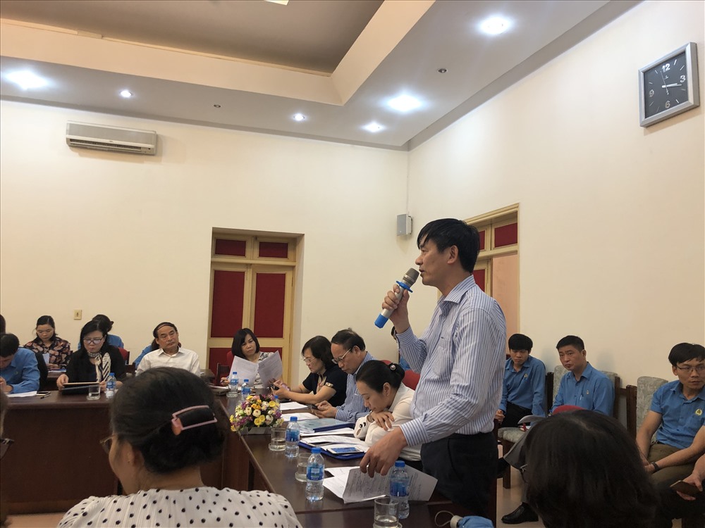 Các ý kiến đóng góp giúp hoàn thiện dự thảo quy chế giải thưởng “Gương mặt của năm“.