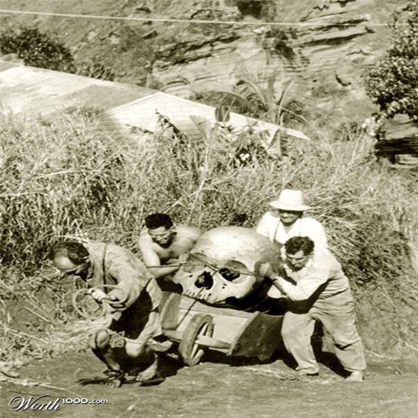 Hộp sọ khổng lồ được tìm thấy năm 1940.