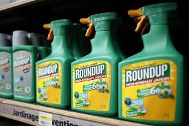 Hóa chất diệt cỏ Glyphosate.