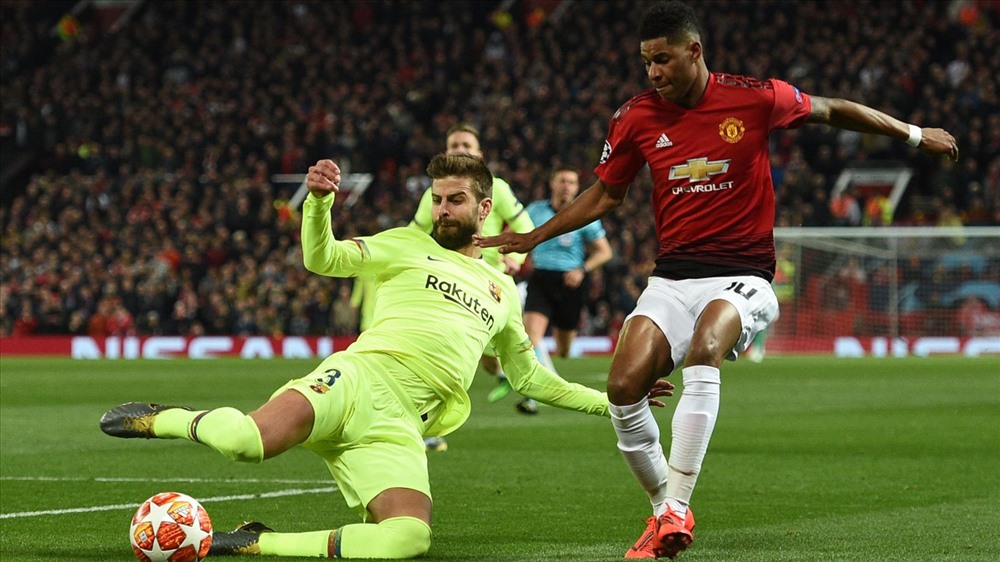 Rashford liên tiếp bỏ lỡ các cơ hội gỡ hòa cho MU. Ảnh Goal