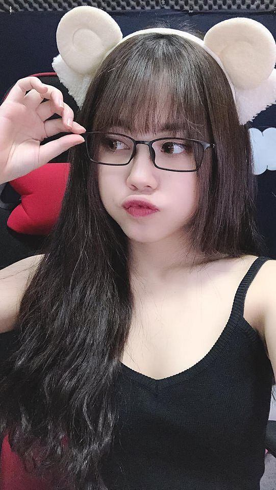 Cận cảnh gương mặt xinh đẹp của Lai Lai.