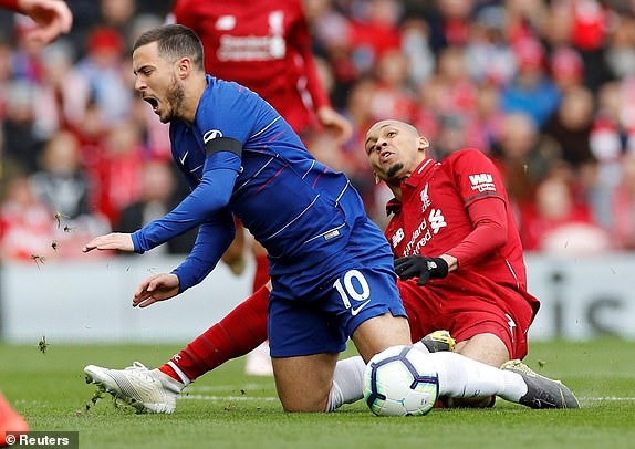 Chelsea vấp phải lối đá rắn của Liverpool. Ảnh: Getty.