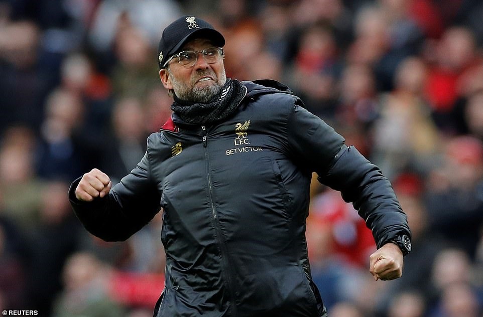 Đoàn quân của Jurgen Klopp lấy lại ngôi đầu bảng với chiến thắng đầy thuyết phục. Ảnh: Reuters.