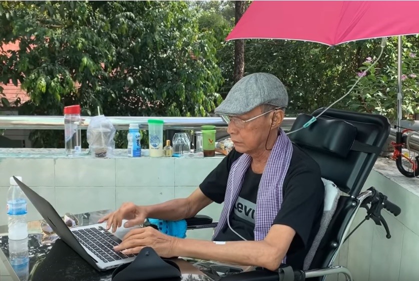 Nghệ sĩ Lê Bình cố gắng thực hiện nốt những dự định dang dở.