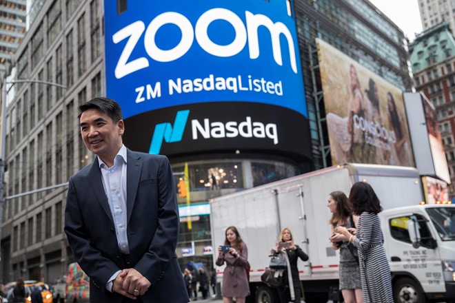 Từ người 8 lần bị Mỹ từ chối visa, Eric Yuan đã vươn lên trở thành tỷ phú USD. Ảnh: Bloomberg.