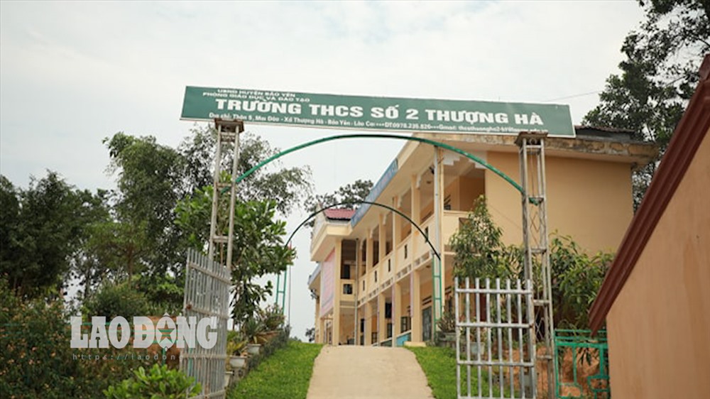 Trường THCS số 2 Thượng Hà - nơi xảy ra sự việc. Ảnh: Phan Phương