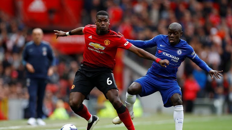 Pogba đã ra sân từ đầu, bất chấp vụ lùm xùm về visa đi Trung Quốc đá tour du đấu. Ảnh: Reuters.