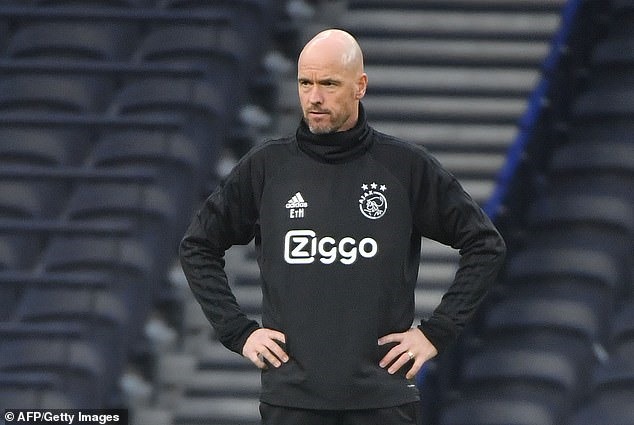 HLV Erik ten Hag tỏ ra khá thận trọng trước trận đấu bản lề của cặp bán kết. Ông thầy người Hà Lan hiểu rằng dù vừa thắng cả Real Madrid lẫn Juventus, tuy nhiên không có gì đảm bảo cho Ajax có thể vượt qua Tottenham nếu chơi chủ quan.