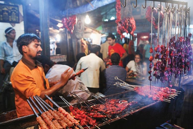 Các món nướng chính là điểm nhấn tại thiên đường ẩm thực Jaipur, Ấn Độ
