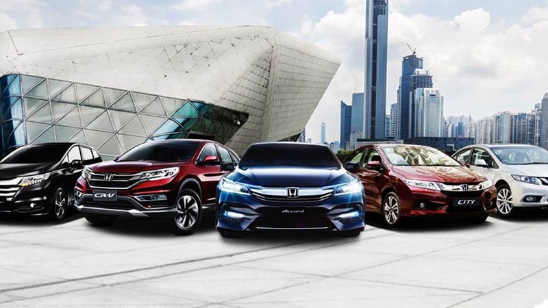Mua xe hơi với nhiều gia đình Việt là việc rất quan trọng.
