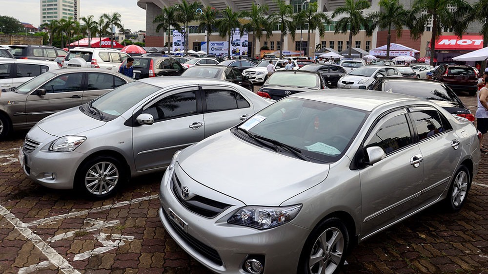 Mua xe cũ cũng không phải là một sự lựa chọn tồi, giá xe cũ ở nhiều tỉnh, thành hiện cũng đang khá mềm.