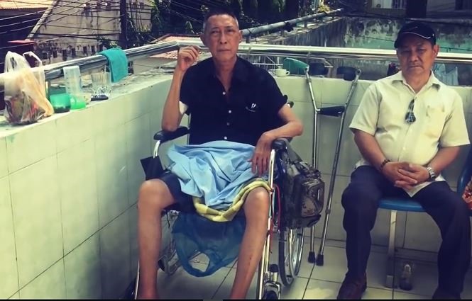 Hình ảnh mới nhất của nghệ sĩ Lê Bình.
