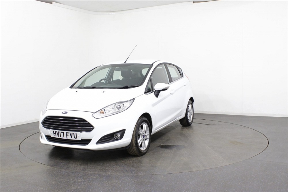 Ford Fiesta 1.0 Sport có giá 616 triệu