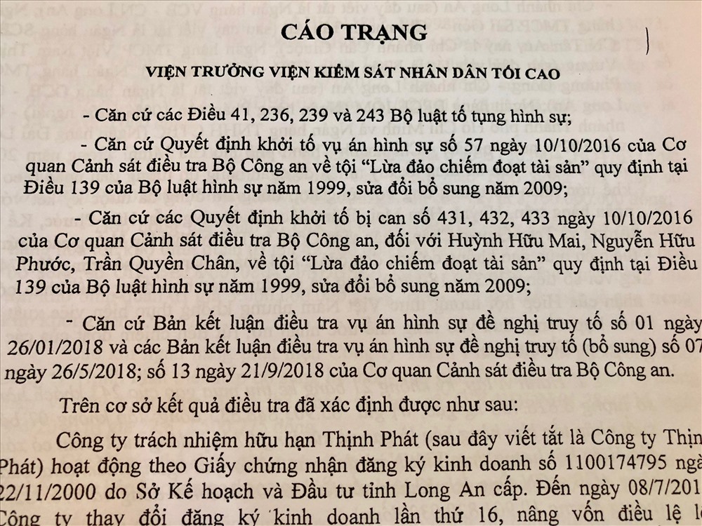 Cáo trạng truy tố giám đốc lừa...