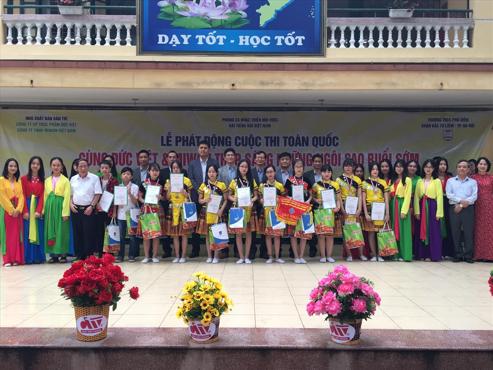 Ban lãnh đạo Công ty CP Thực phẩm Đức Việt và Công TNHH Miwon Việt Nam tham dự chương trình.