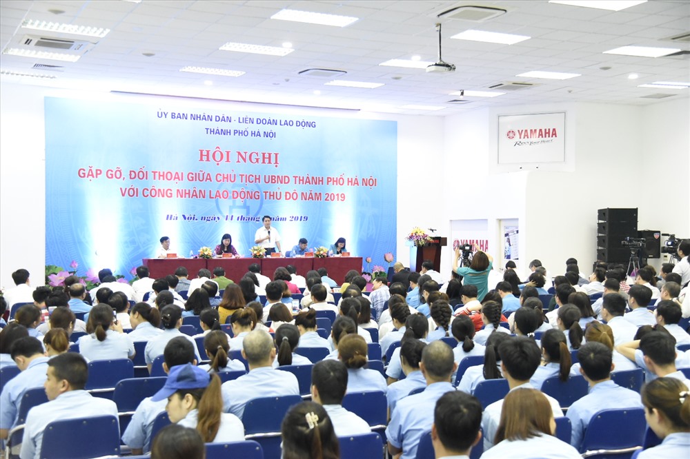 Quang cảnh buổi đối thoại. Ảnh: Công Nguyễn