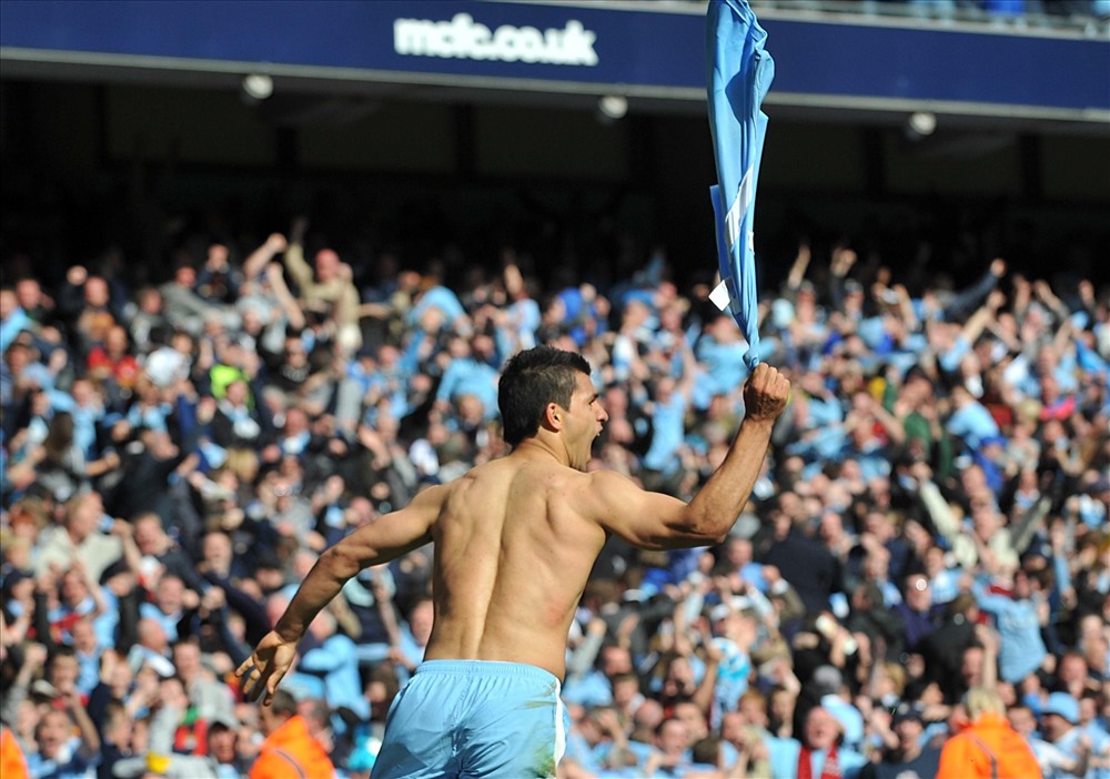 Bàn thắng lịch sử của Aguero ở những giây cuối cùng. Ảnh: Pinterest.