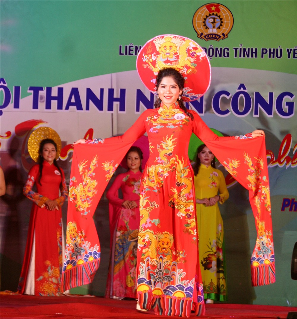 Thí sinh Phan Thị Thu Diễm đến từ CĐ Công ty TNHH Harry And. Ảnh: P.L