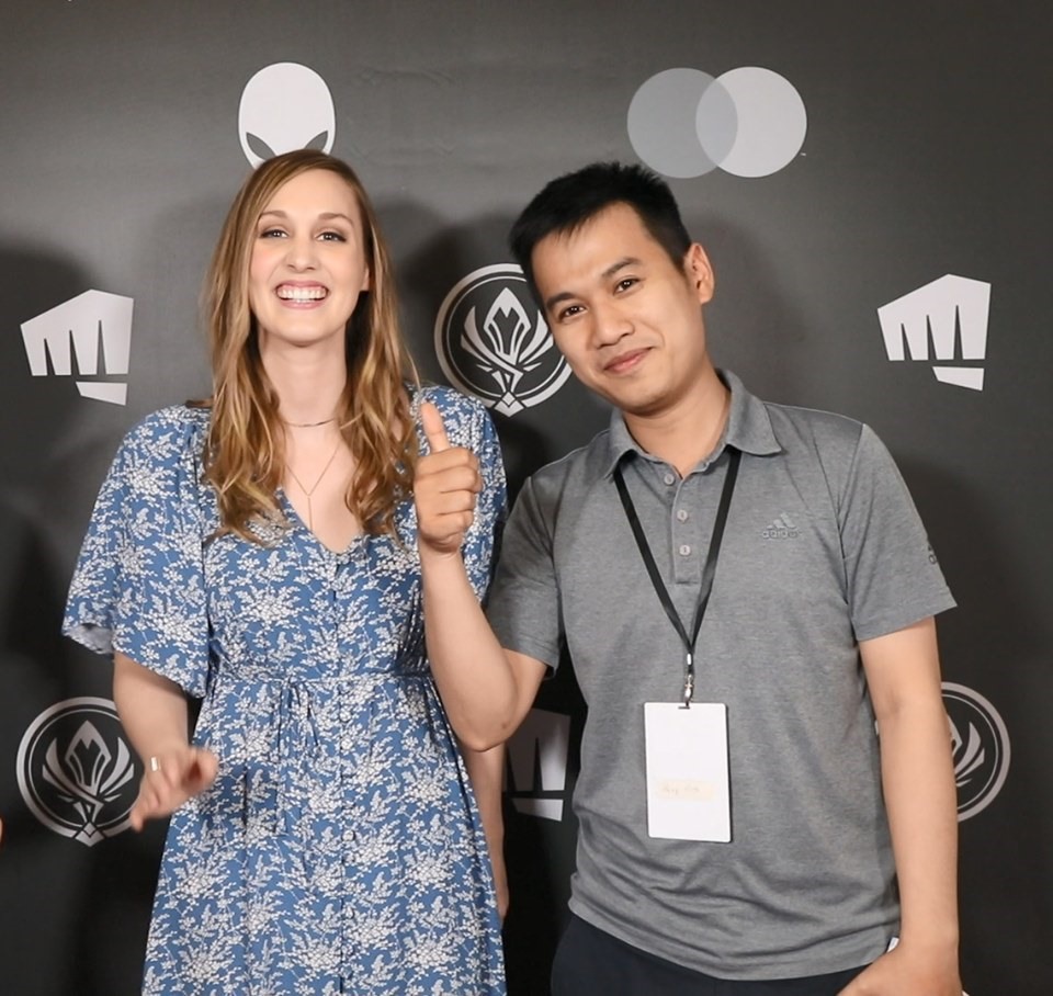 Sjokz và PV Lao Động tại MSI 2019. Ảnh: V.H.