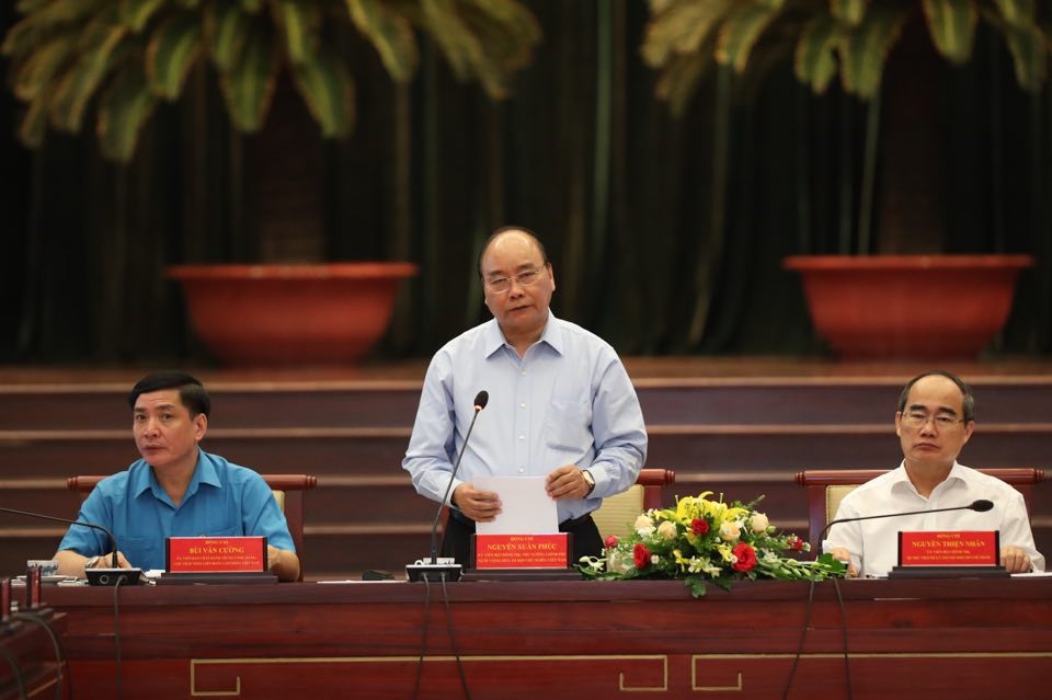Thủ tướng Nguyễn Xuân Phúc phát biểu. Ảnh: Sơn Tùng